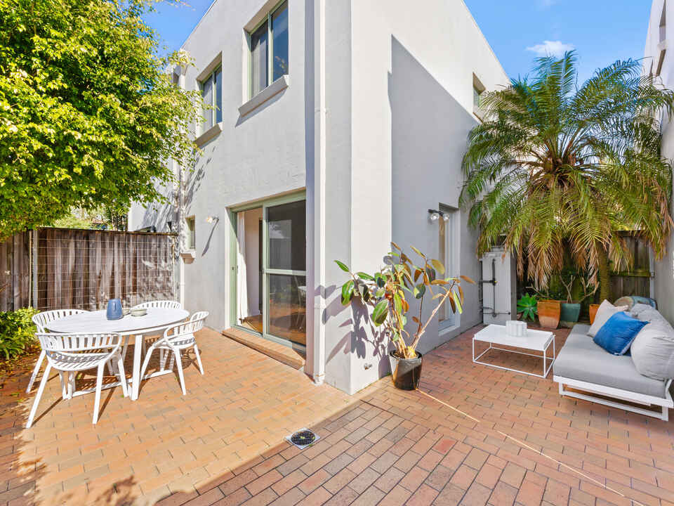 4/1 Fewings Street Clovelly