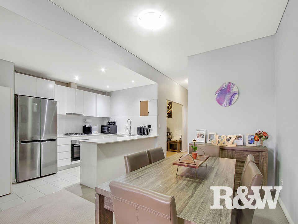 32/56 Lakeside Parade Jordan Springs