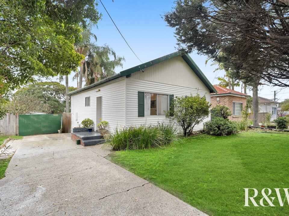 48 CLANCY STREET Padstow Heights