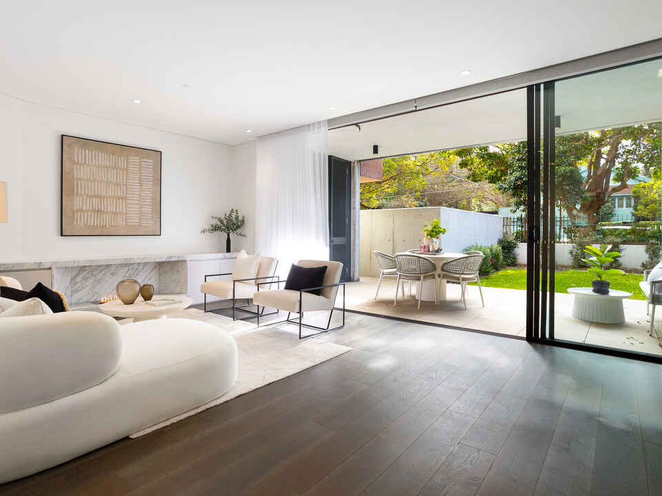 2/1 Spencer Street Rose Bay