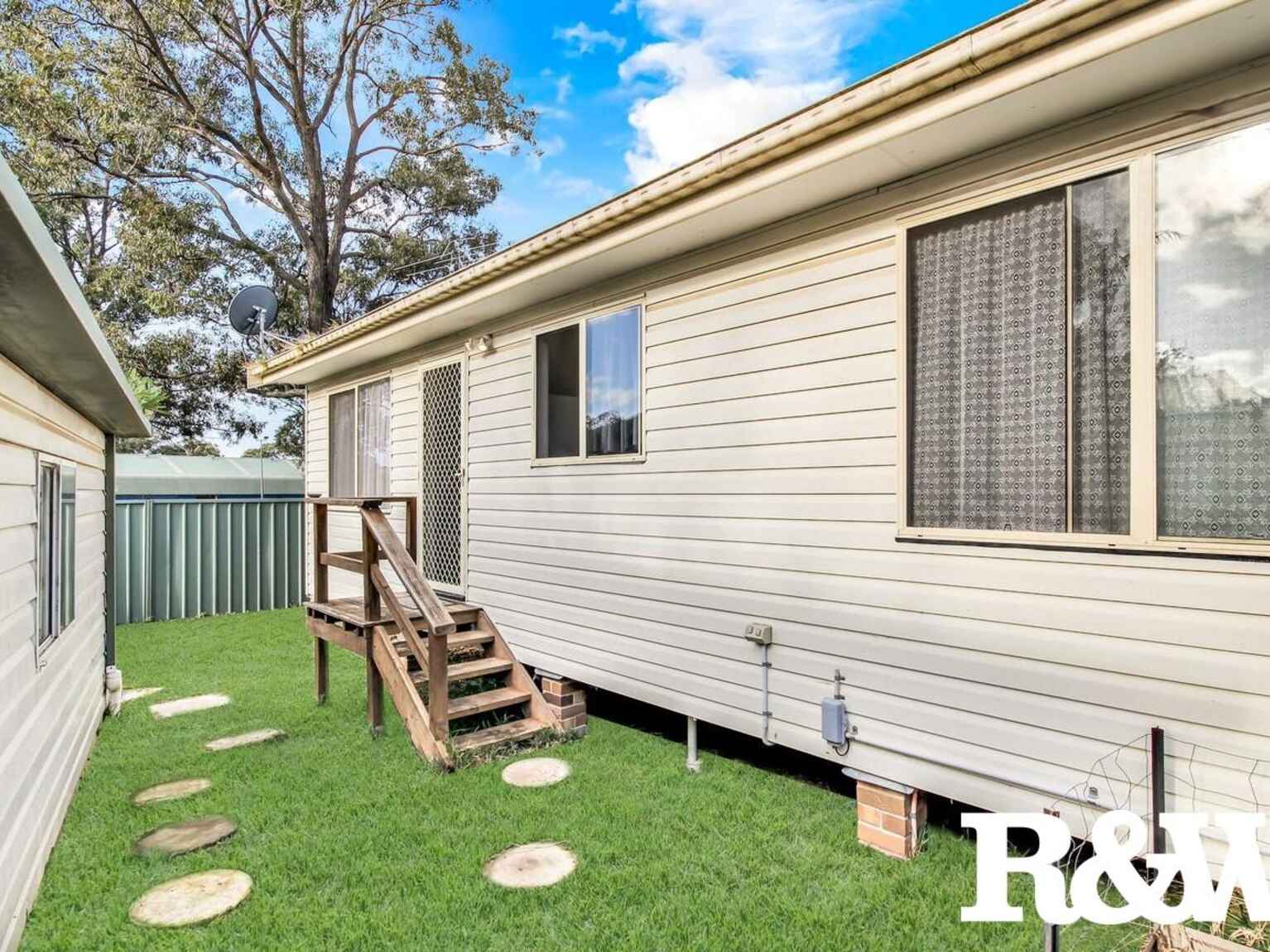 23A Pitcairn Avenue Lethbridge Park