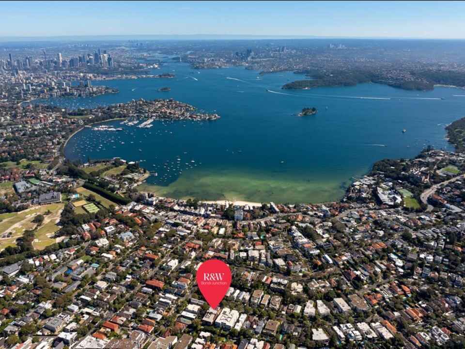 2/1 Spencer Street Rose Bay