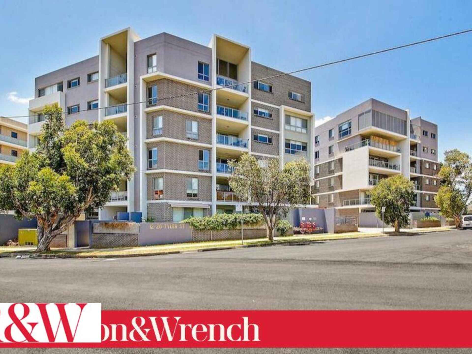 19/12-20 Tyler Street Campbelltown