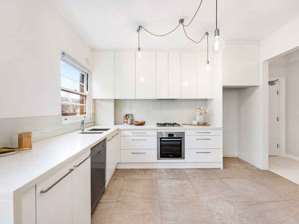 5/38 Flood Street Bondi