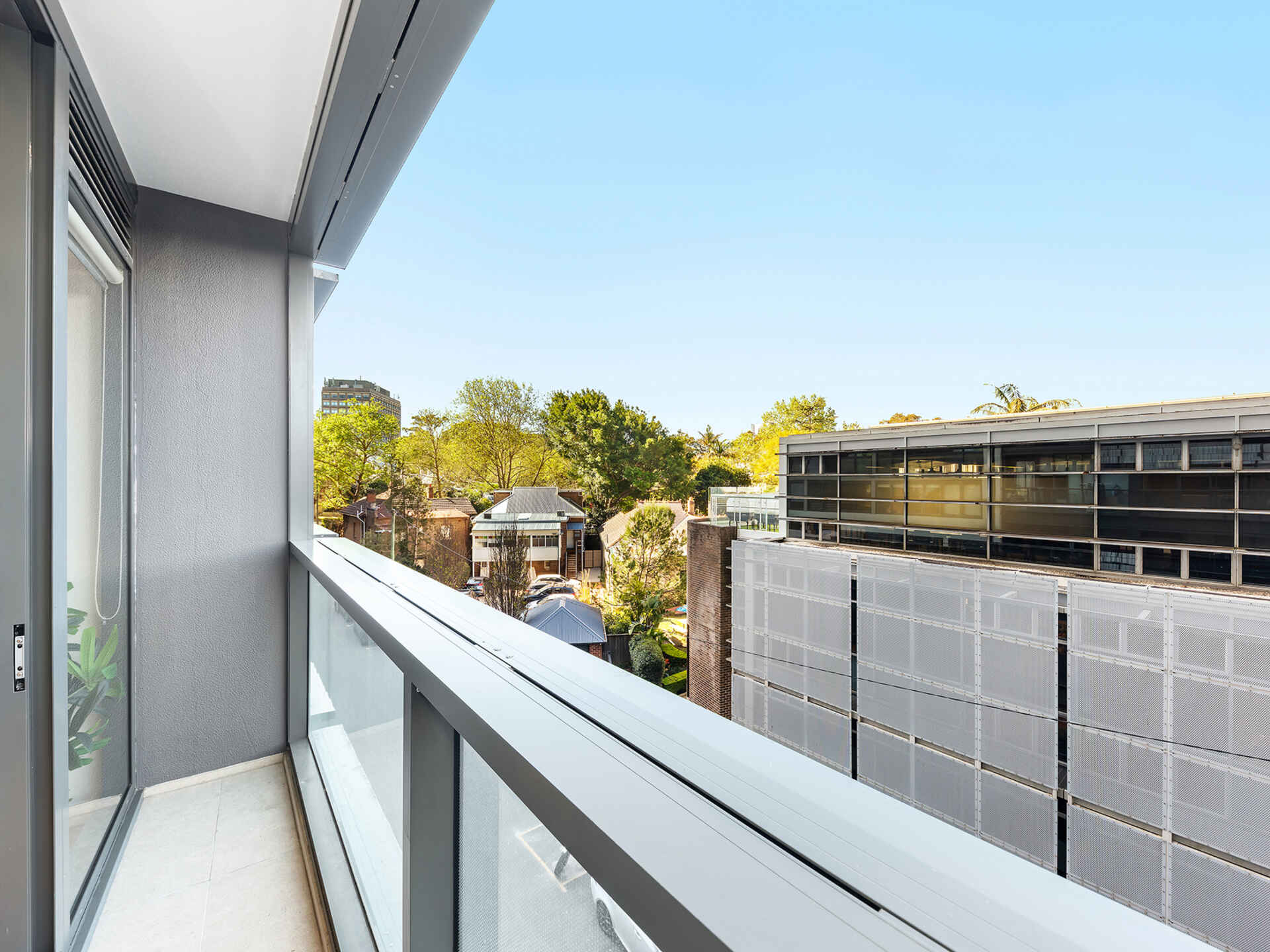 313/225 Pacific Highway North Sydney