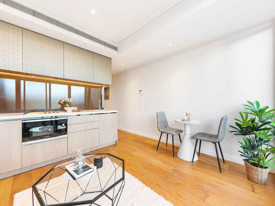 313/225 Pacific Highway North Sydney