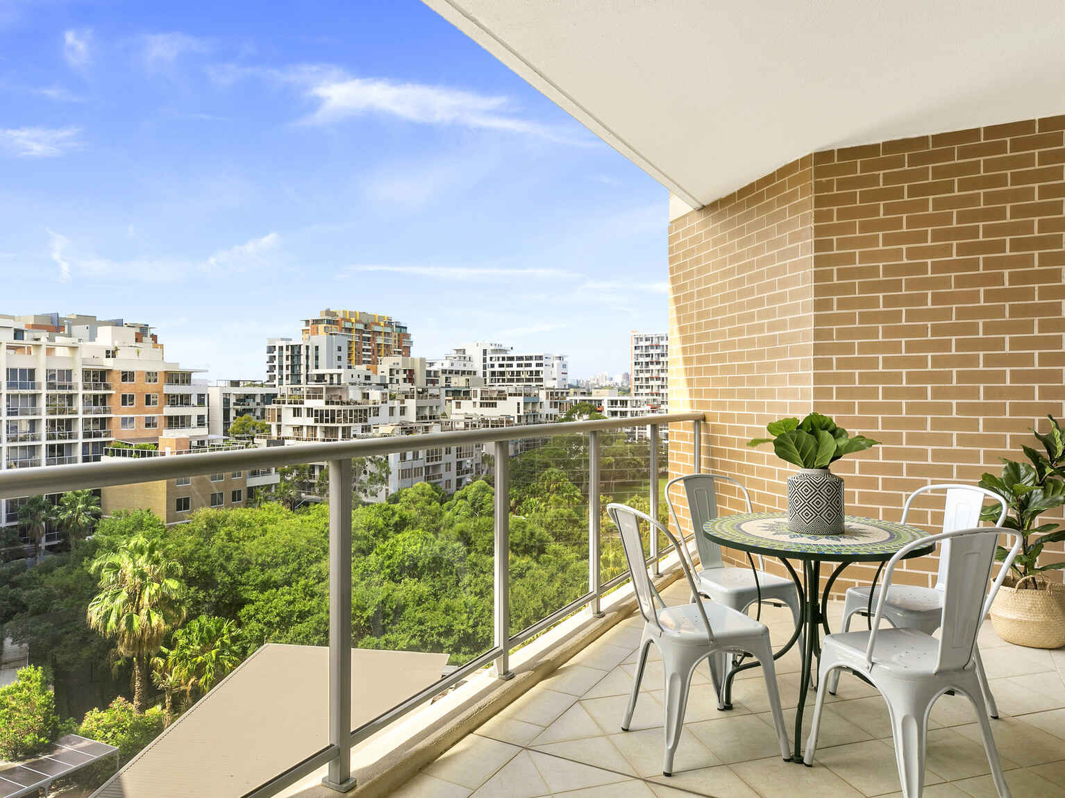 332/9 Crystal Street Waterloo