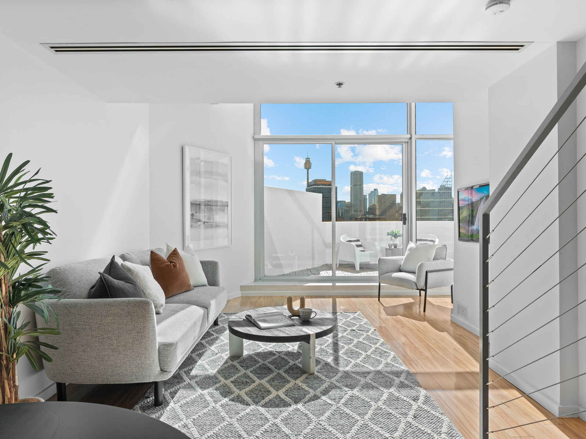 612/227 Victoria Street Darlinghurst