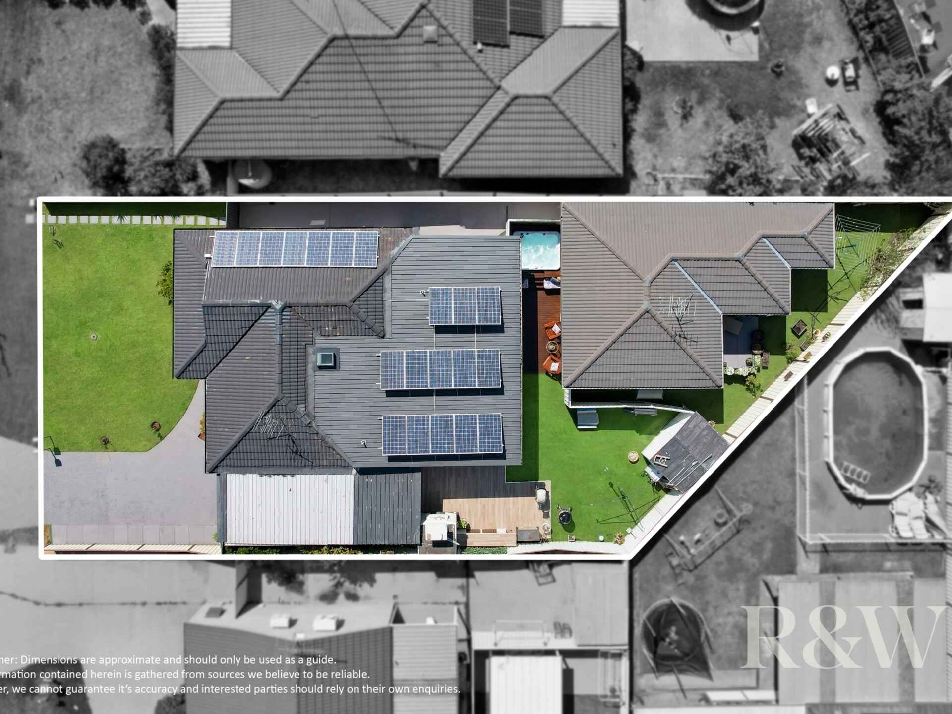 21 & 21A KIRSTY CRESCENT Hassall Grove