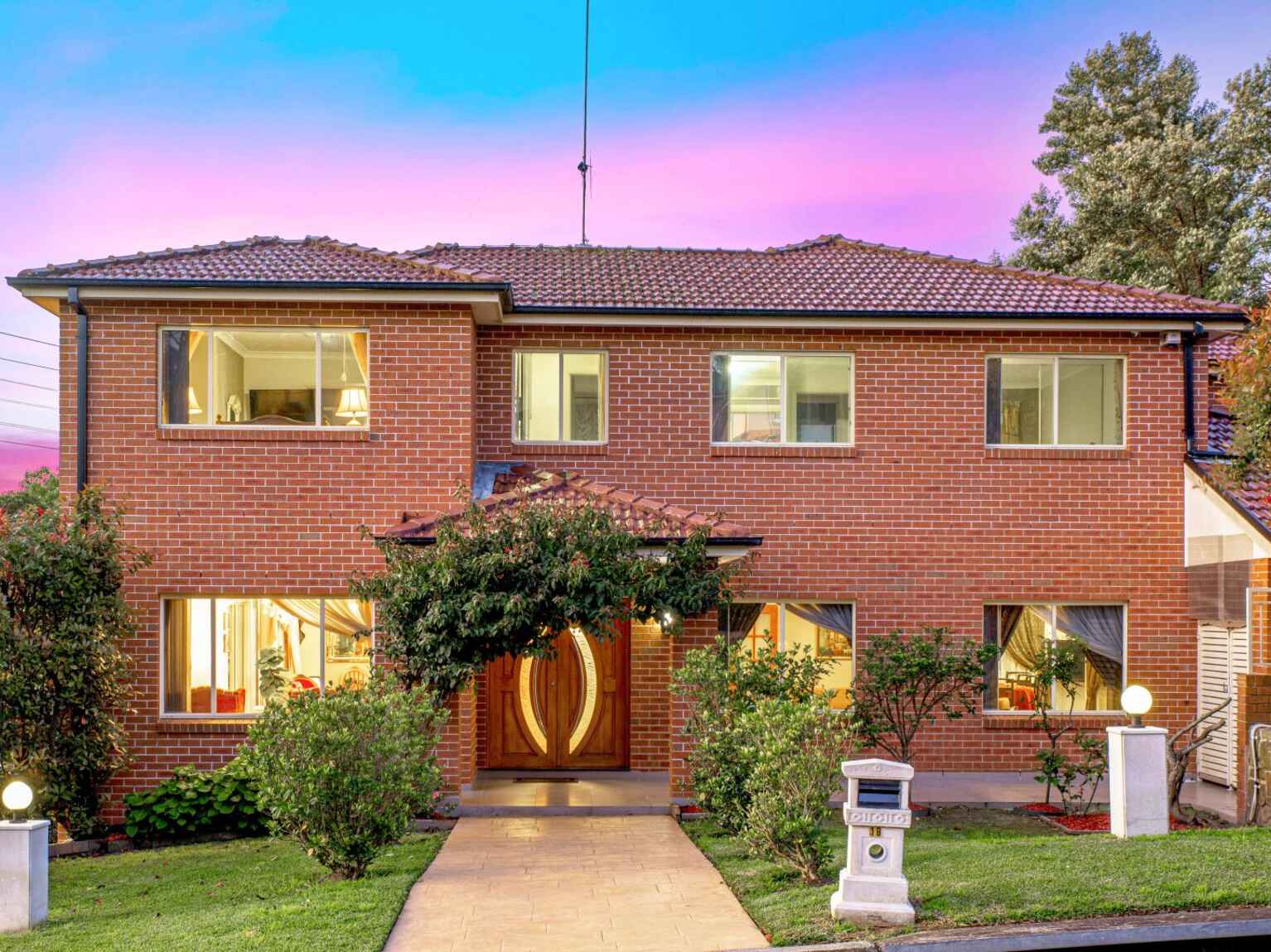 18 Featherwood Avenue Cherrybrook