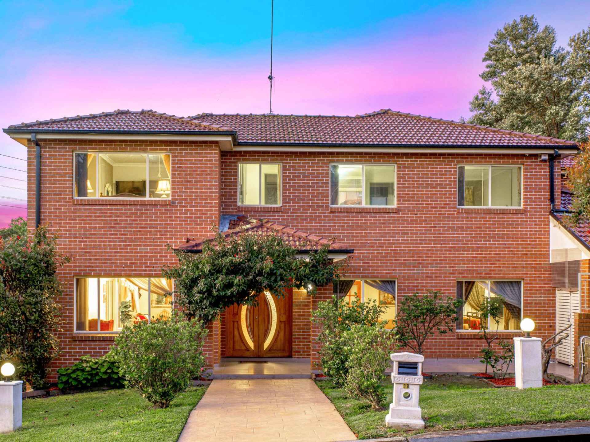 18 Featherwood Avenue Cherrybrook