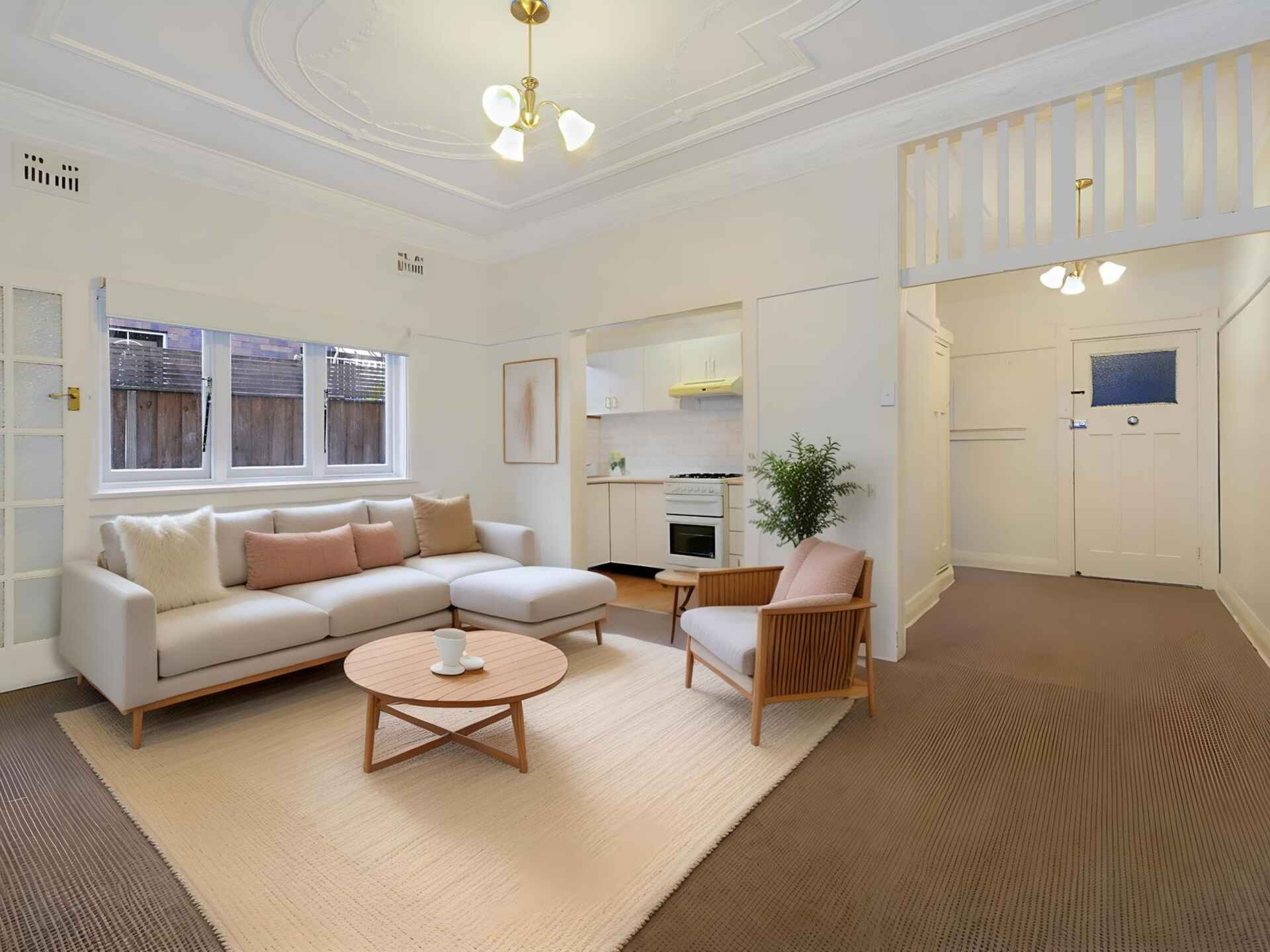 8/79 Oakley Road North Bondi