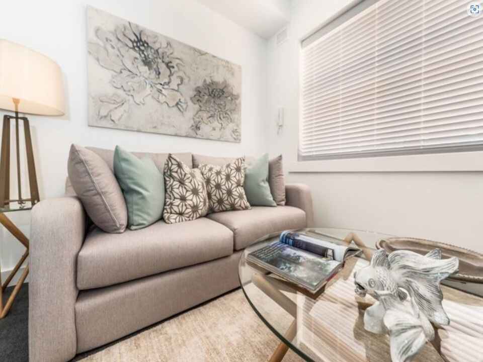 8/15  Botany Street Bondi Junction
