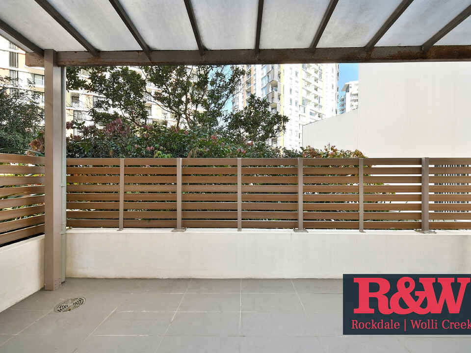 205/2 Discovery Point Place Wolli Creek