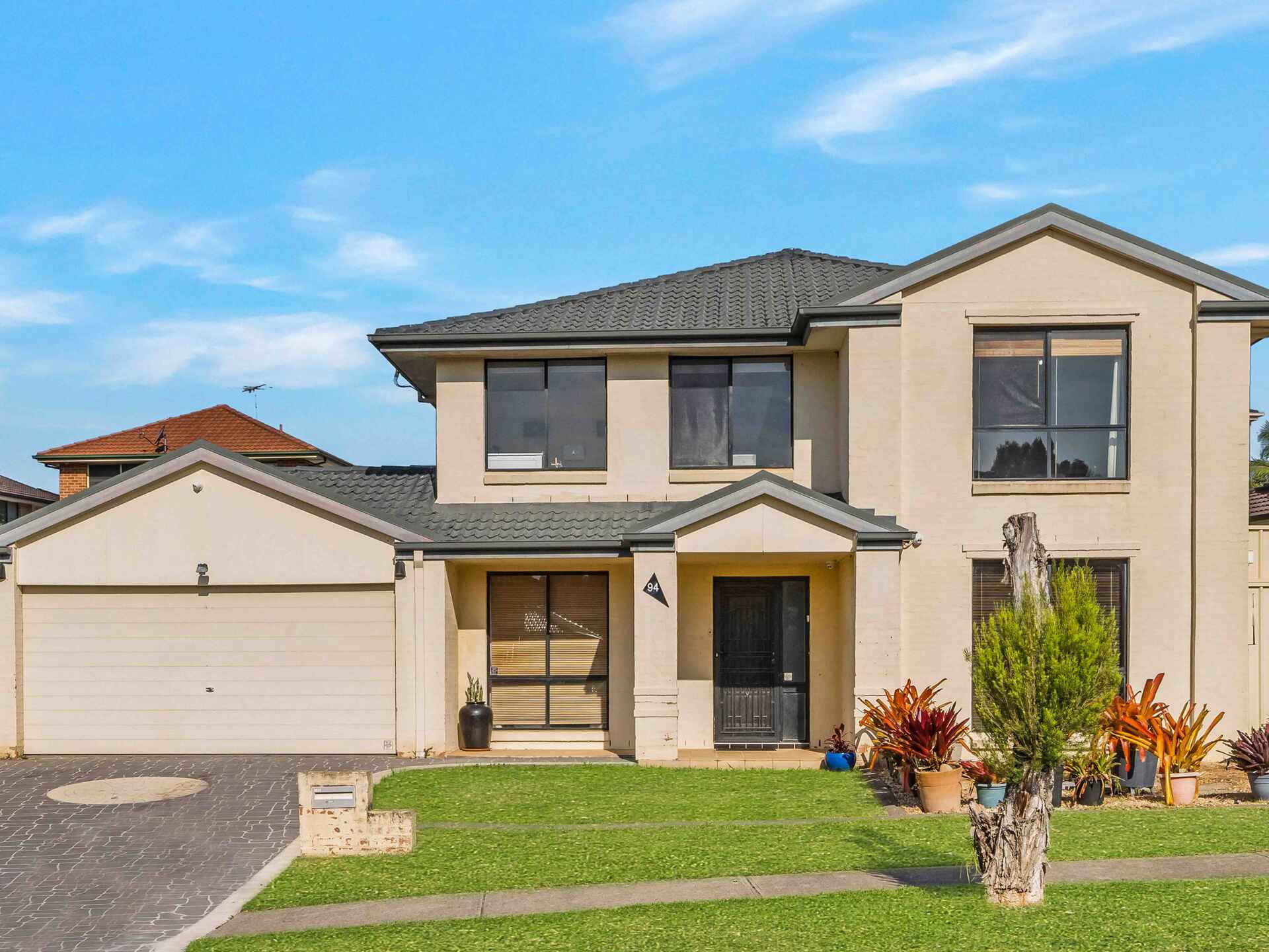 94 Greenway Drive West Hoxton