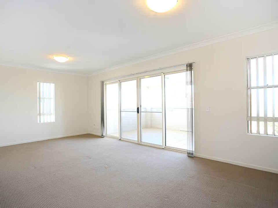 8/91-93 Lower King Street Caboolture