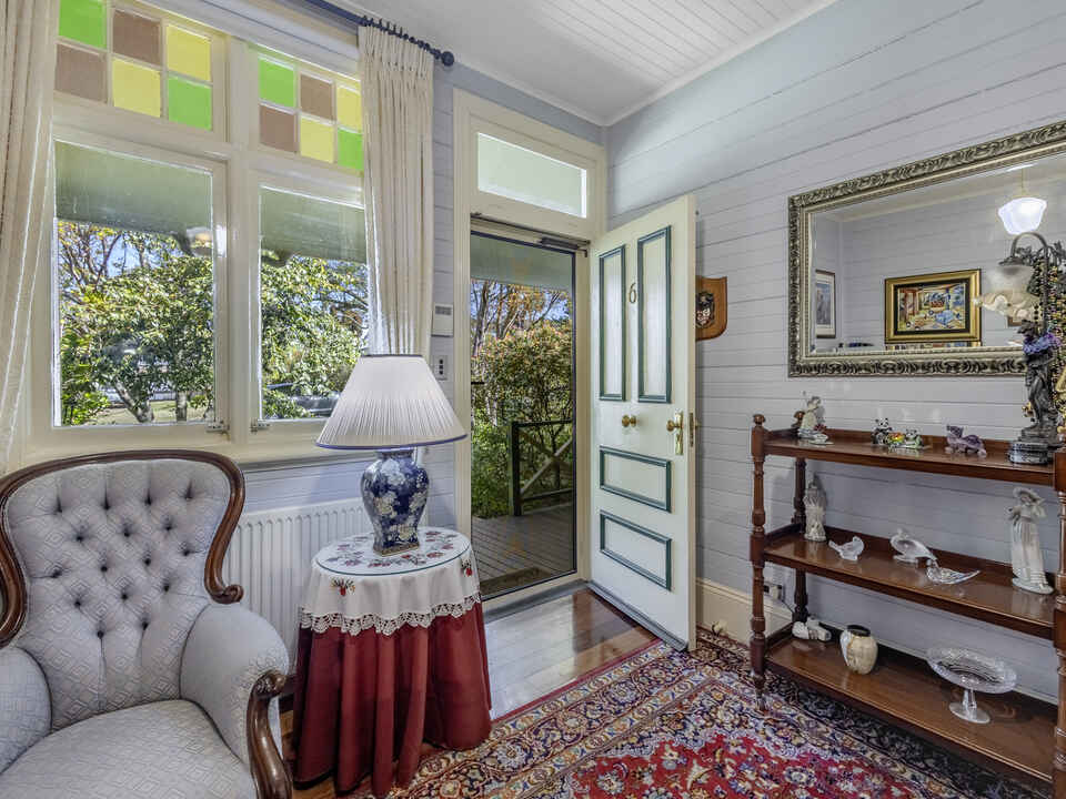 6 Chelmsford Avenue Blackheath