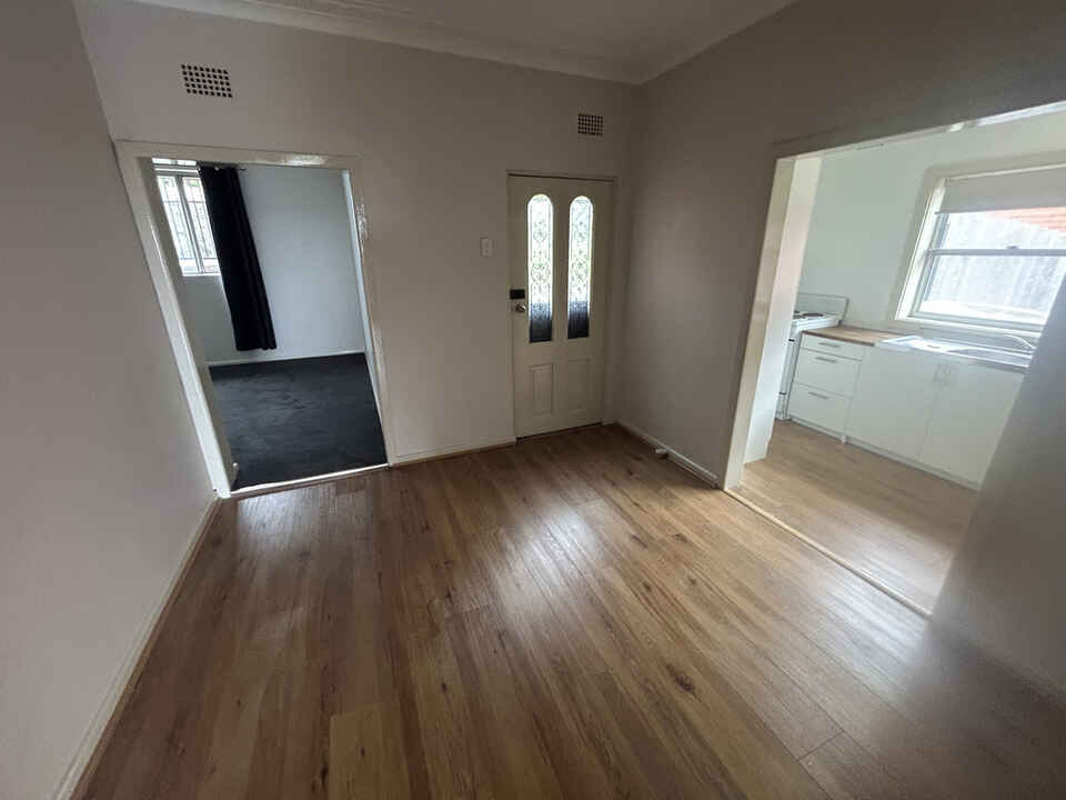 36 Lee Street Warrawong