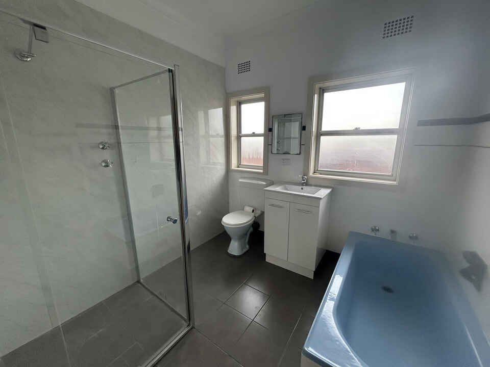 36 Lee Street Warrawong
