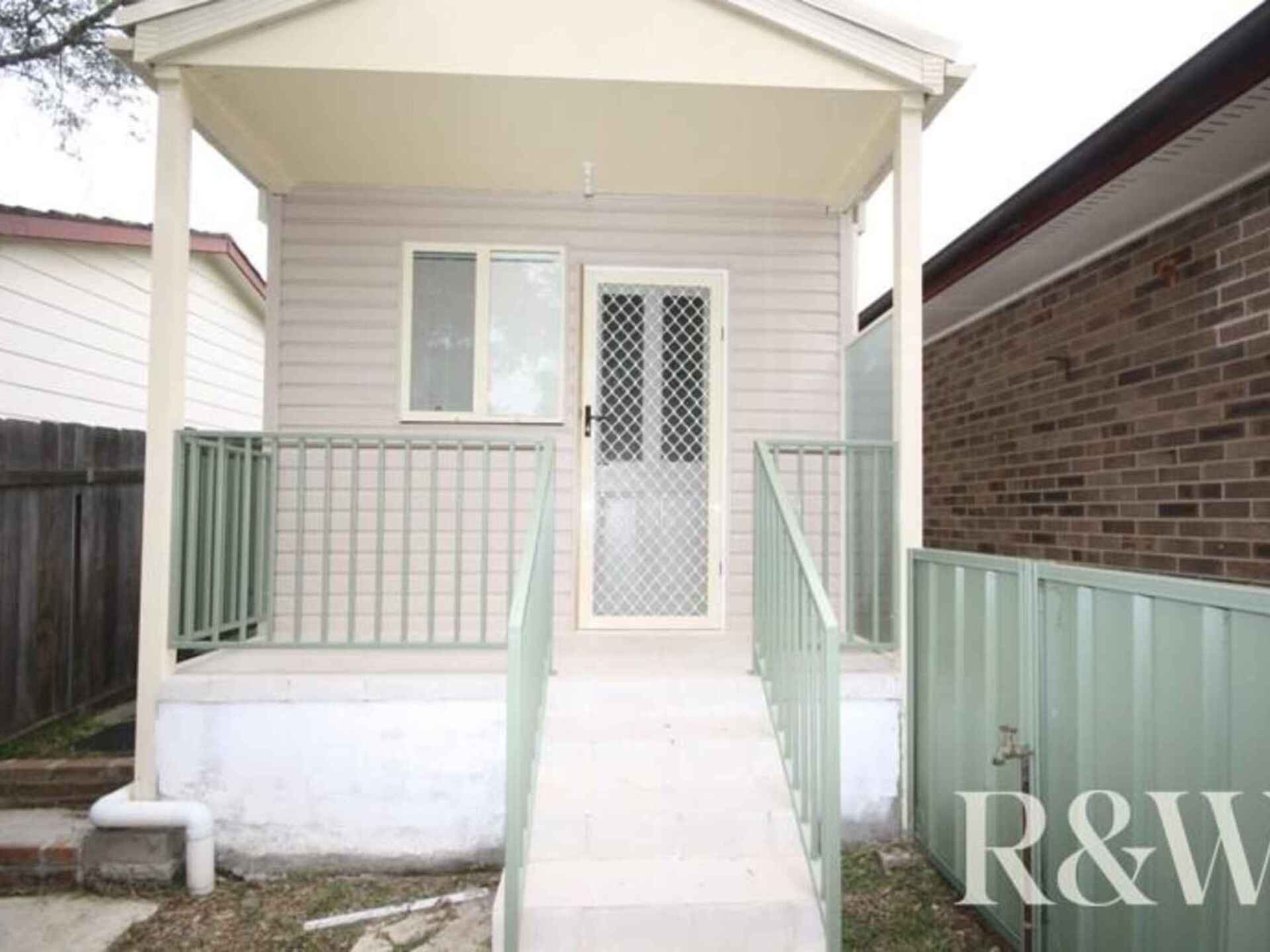 10A Mandoo Drive Doonside