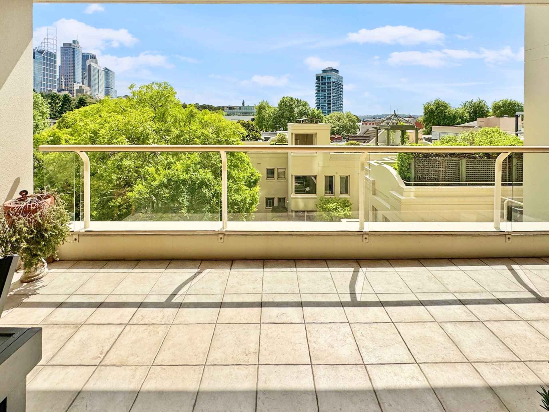 310/63 Crown Street Woolloomooloo