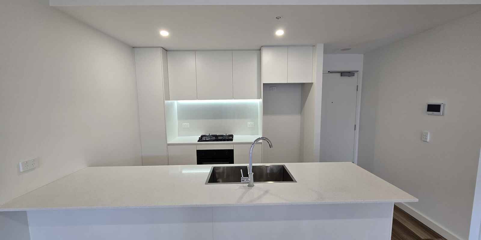 B105/6 The Crescent Fairfield