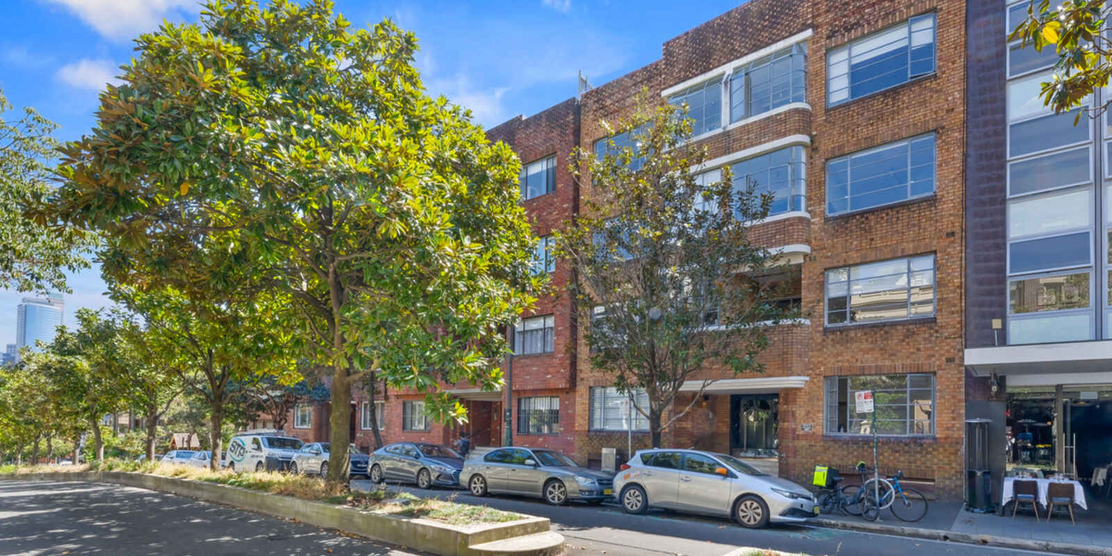 18/10C Challis Avenue Potts Point