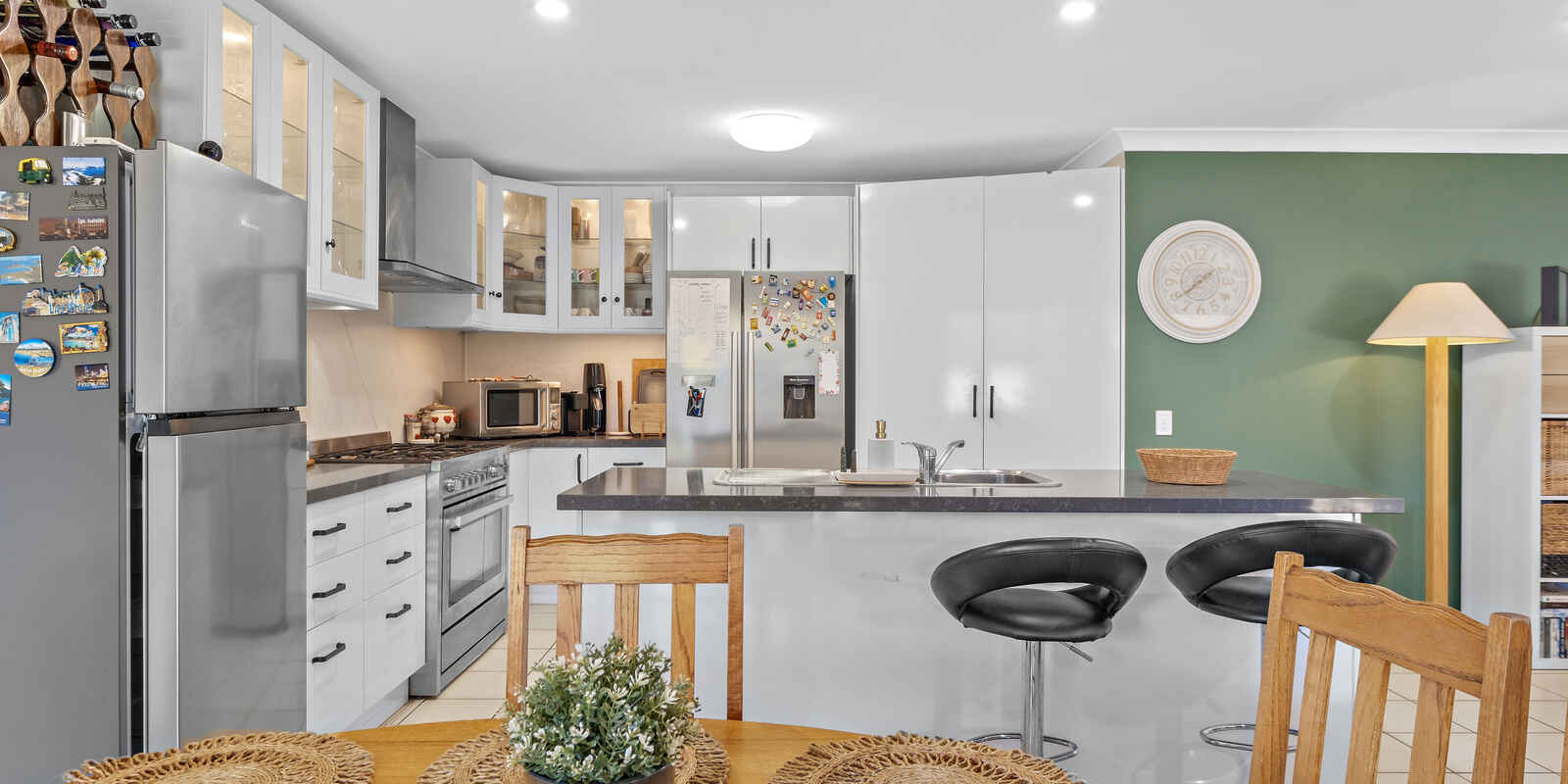 4 Hollywood Avenue Bellmere