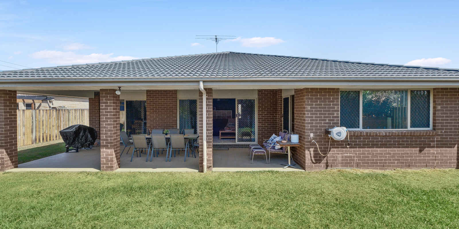 4 Hollywood Avenue Bellmere