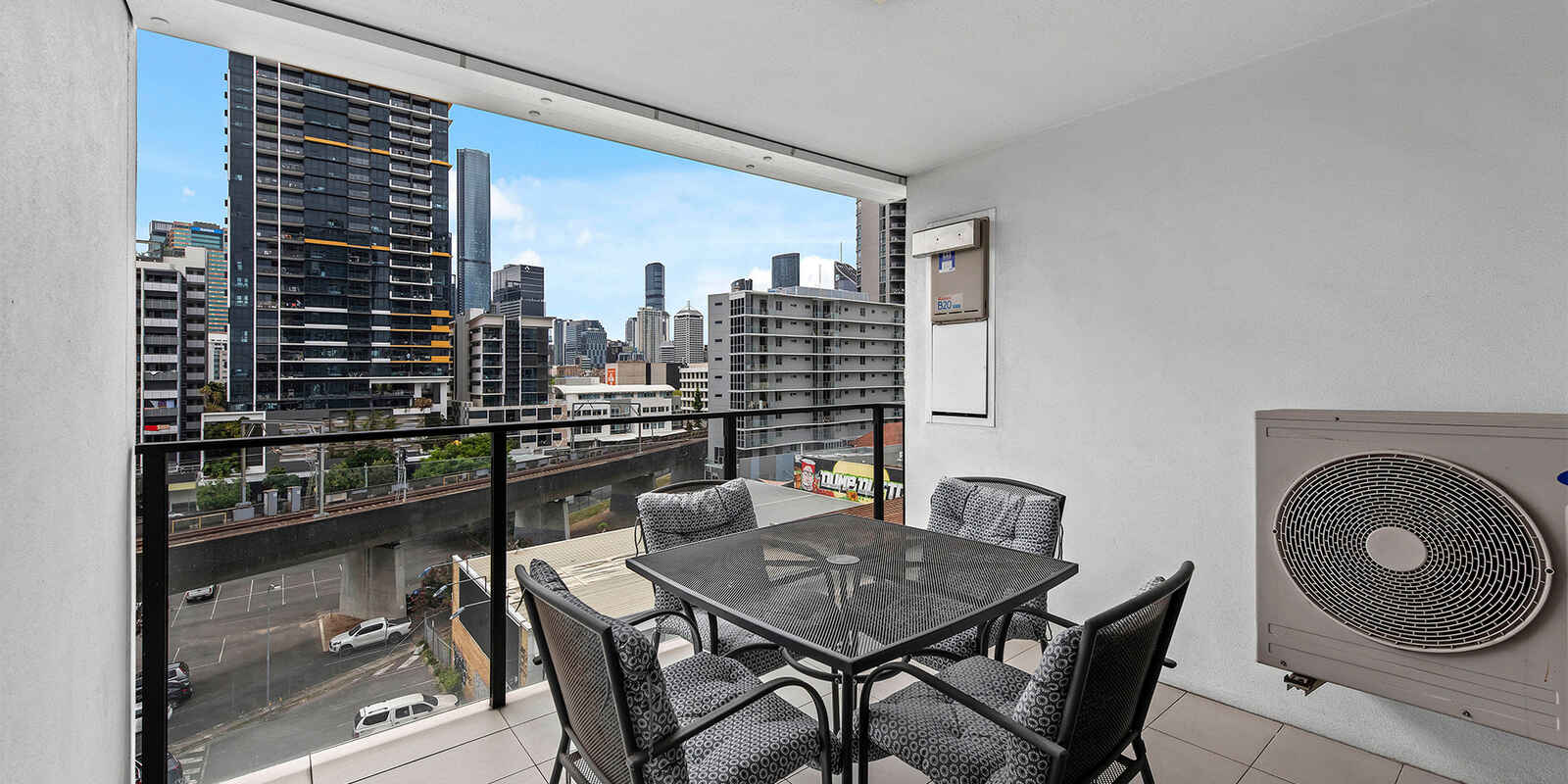 607/14 Merivale Street South Brisbane