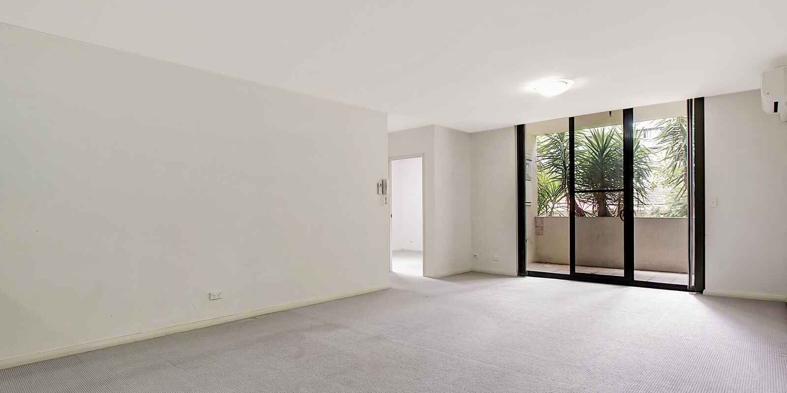 1/6-12 The Avenue Mount Druitt