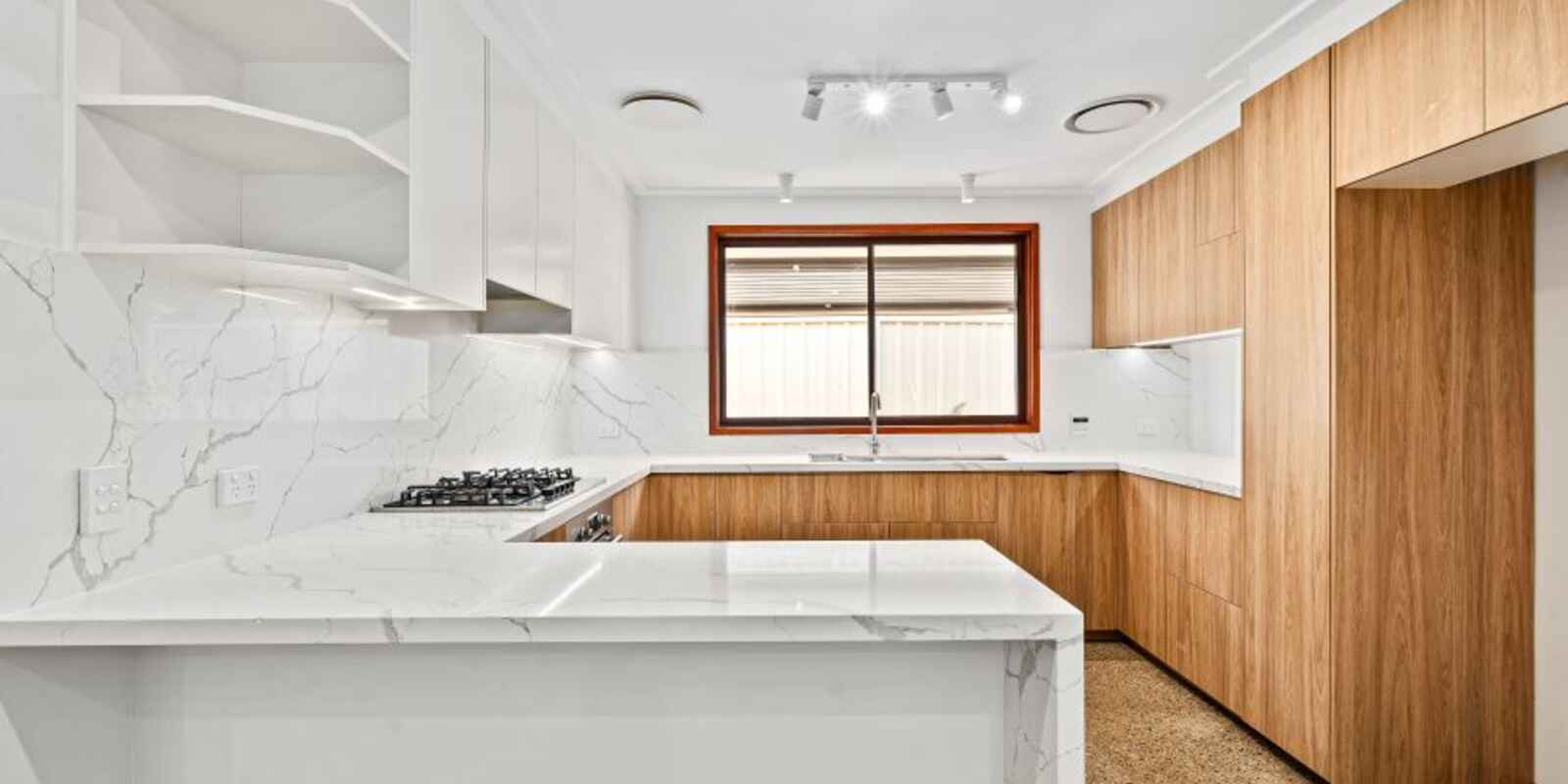 8 Concorde Place St Clair