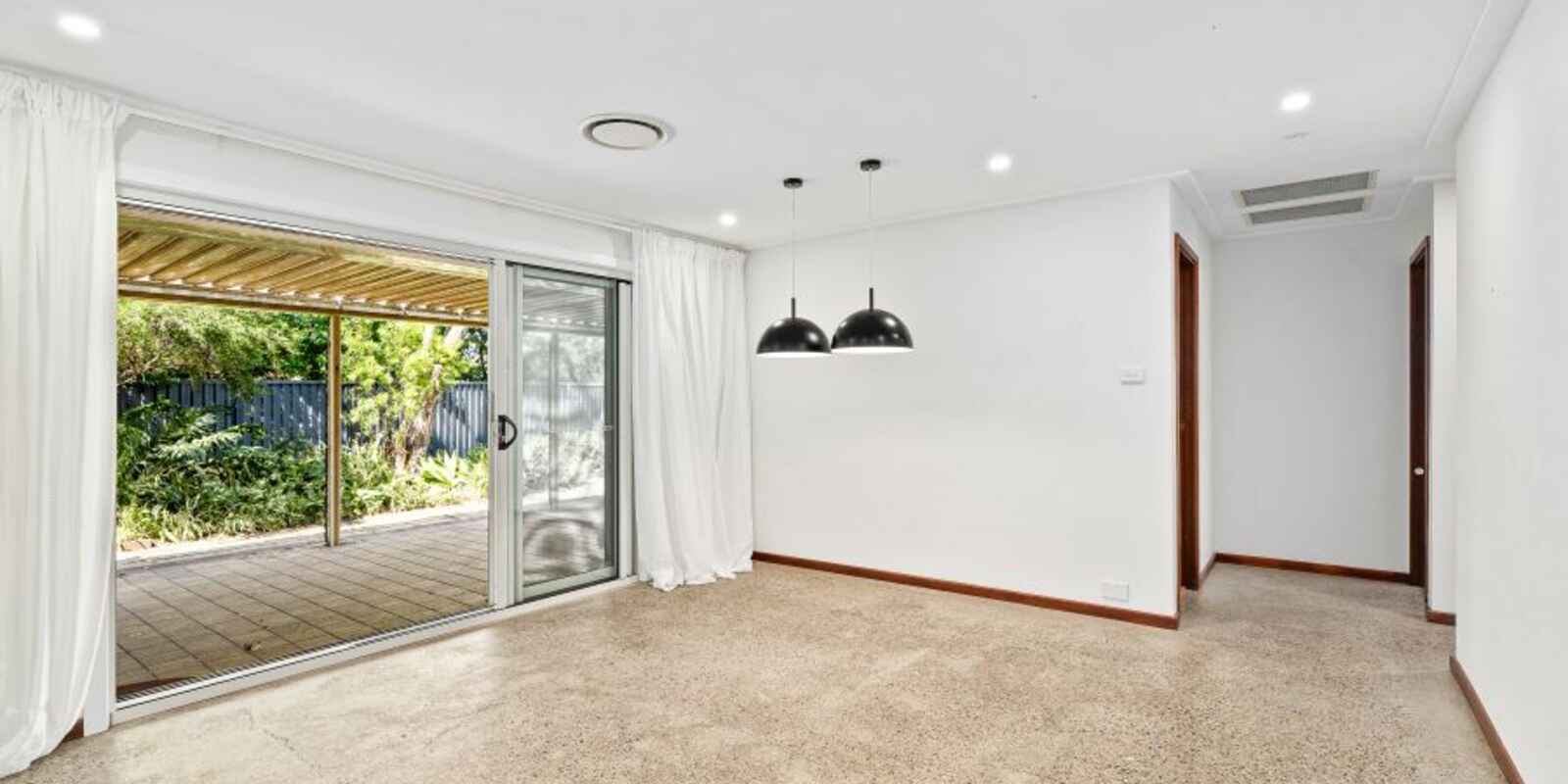8 Concorde Place St Clair