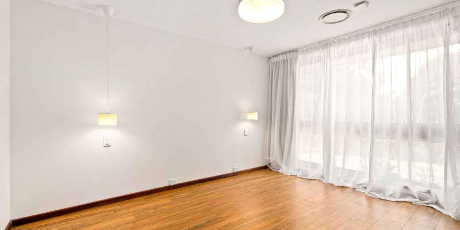 8 Concorde Place St Clair