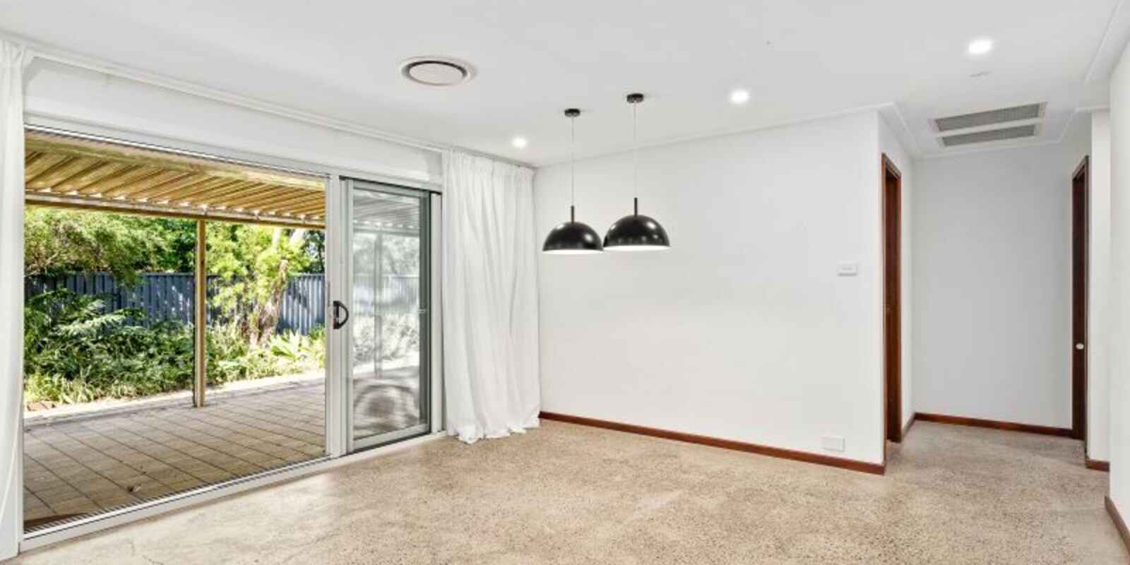 8 Concorde Place St Clair
