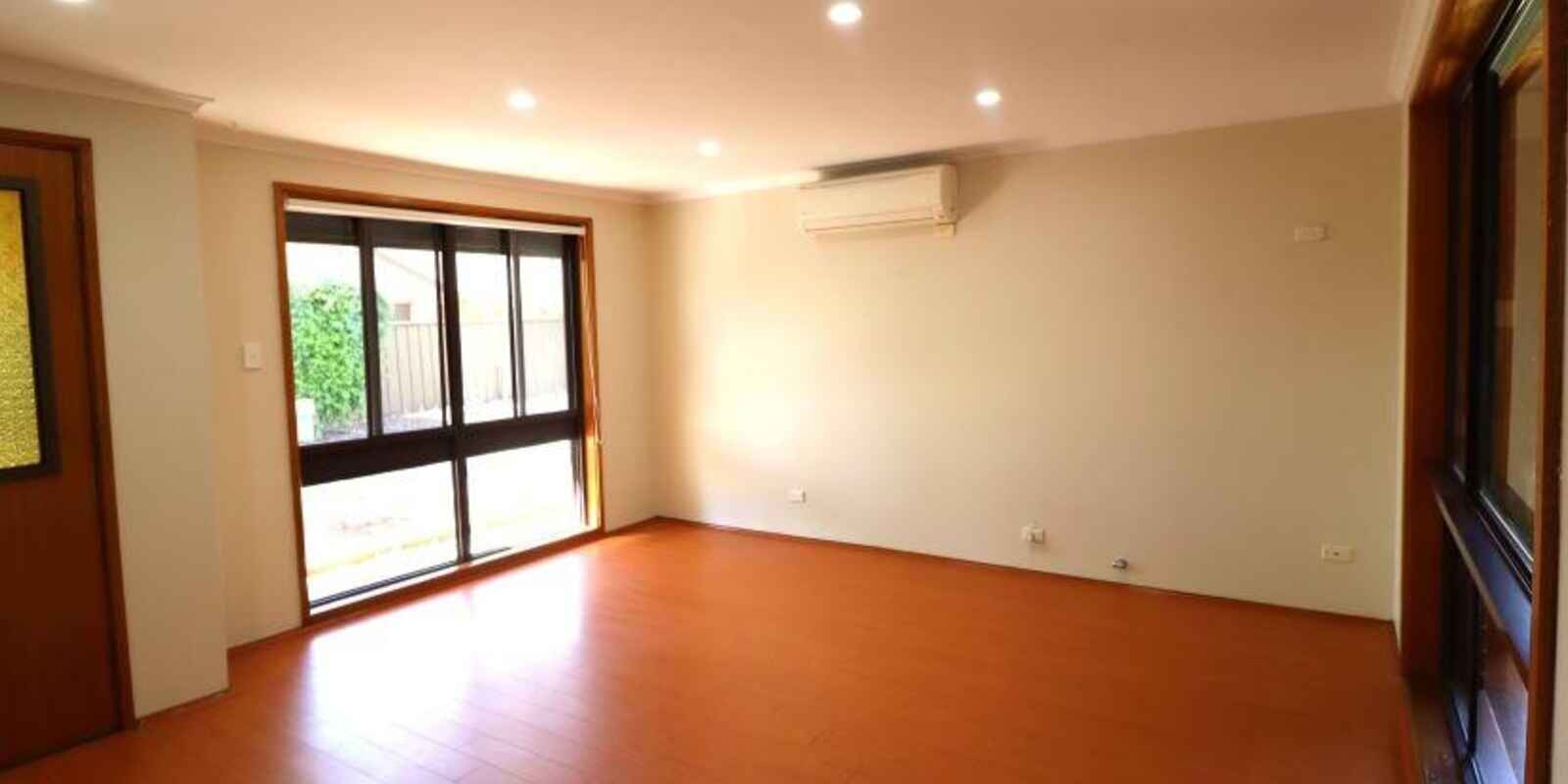 2/36 Adelaide Street Oxley Park