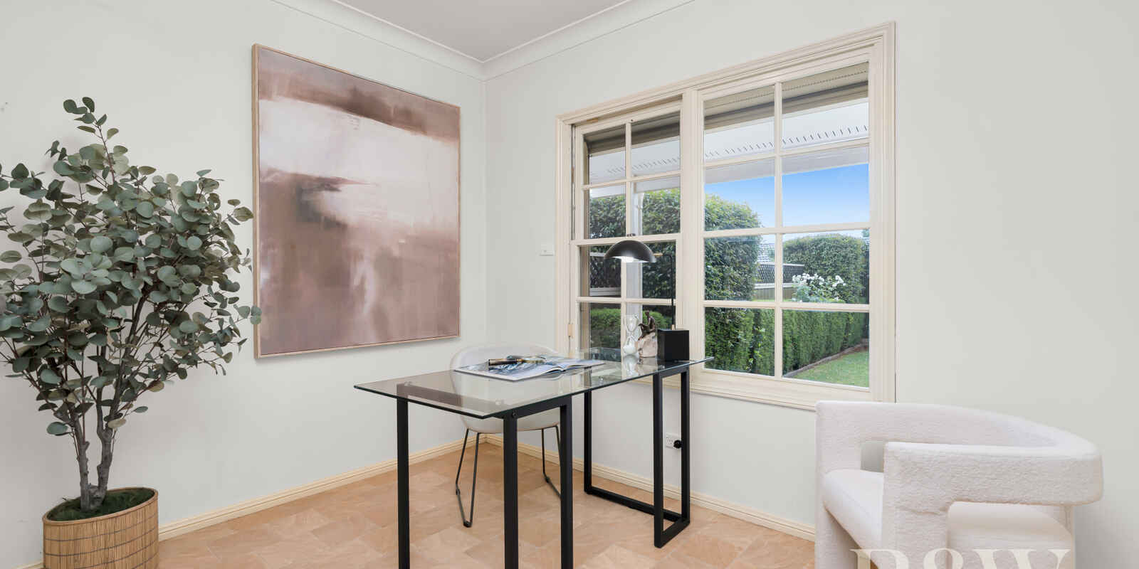 37 BAINBRIDGE AVENUE Ingleburn