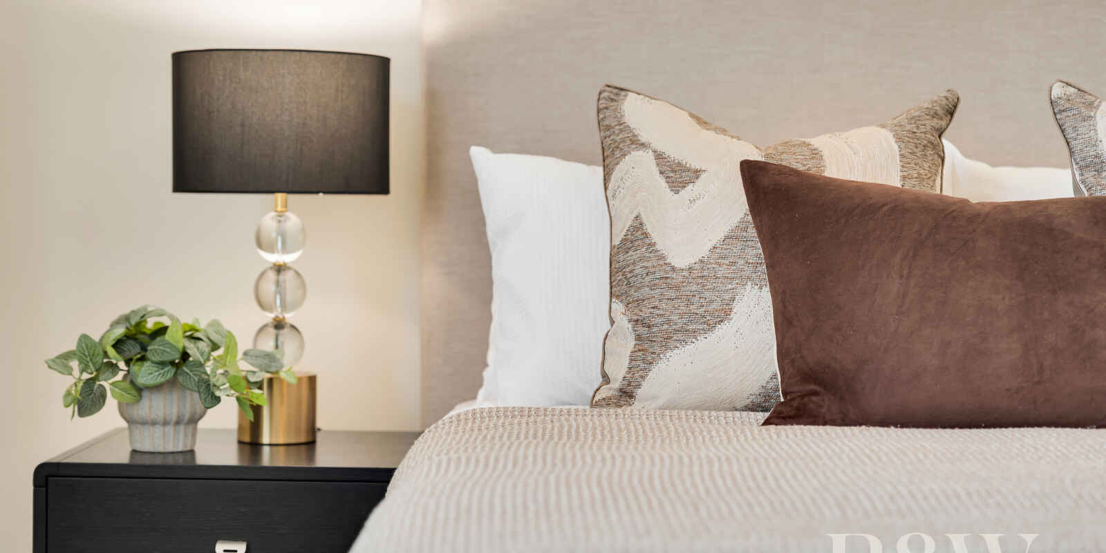 37 BAINBRIDGE AVENUE Ingleburn