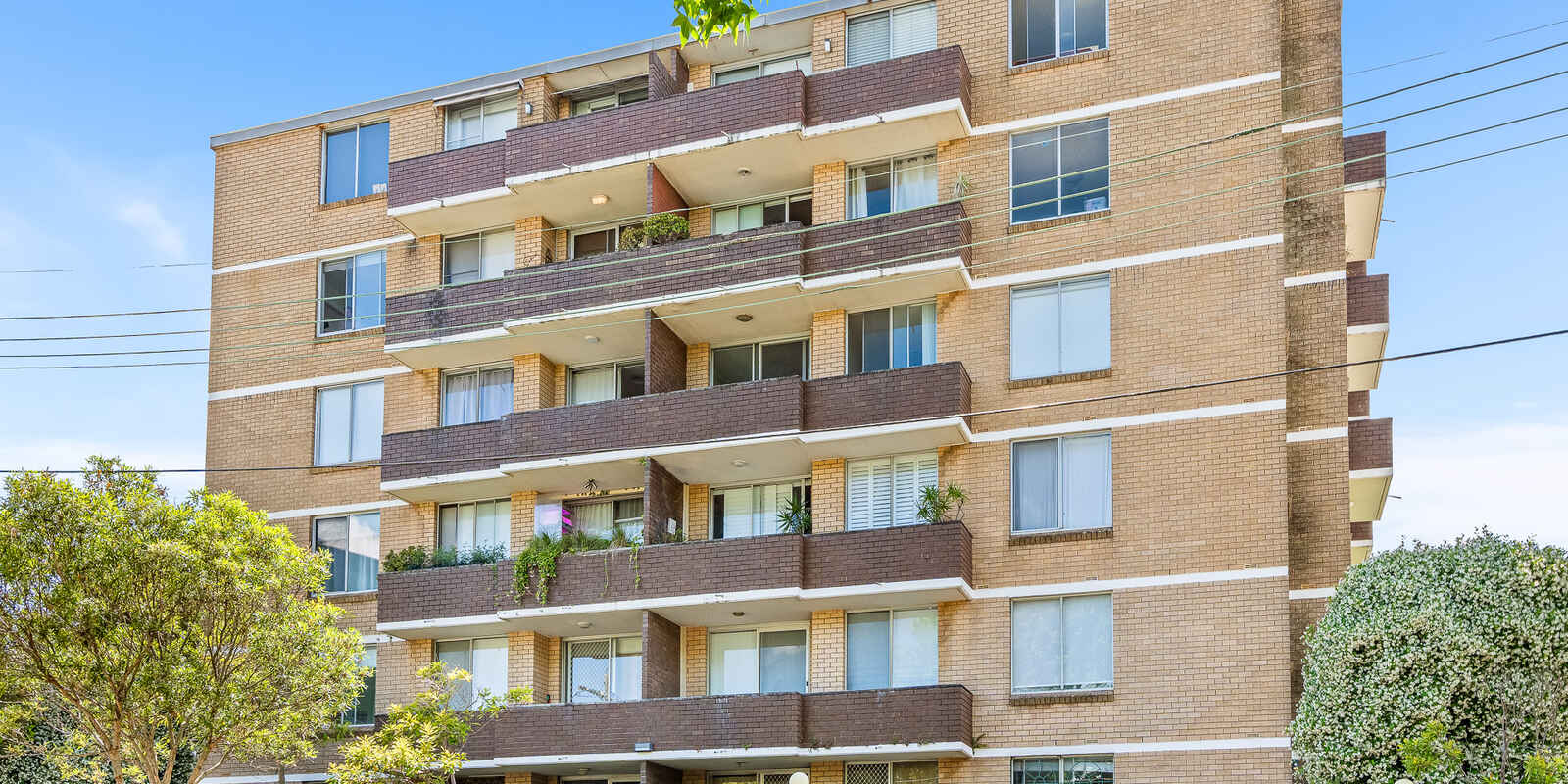 56/2-6 BROWN STREET Newtown