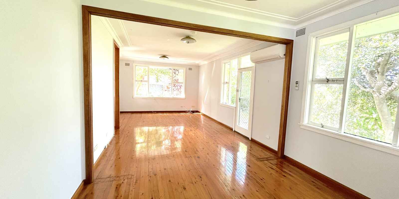 24 Whitling Avenue Castle Hill