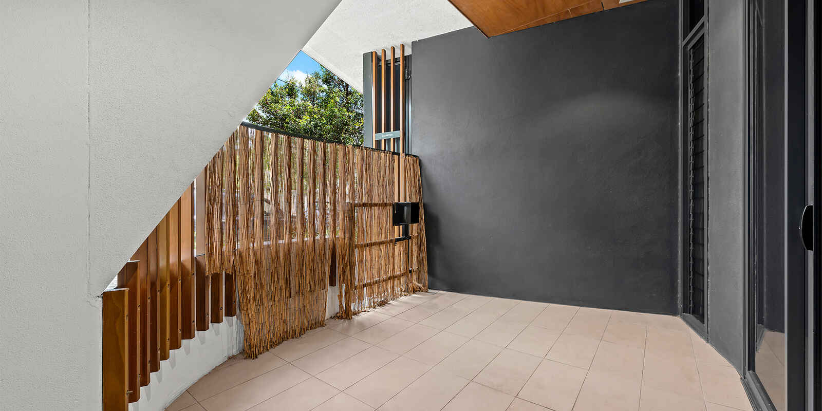 102/18 Hubert Street Woolloongabba 102/18 Hubert Street Woolloongabba