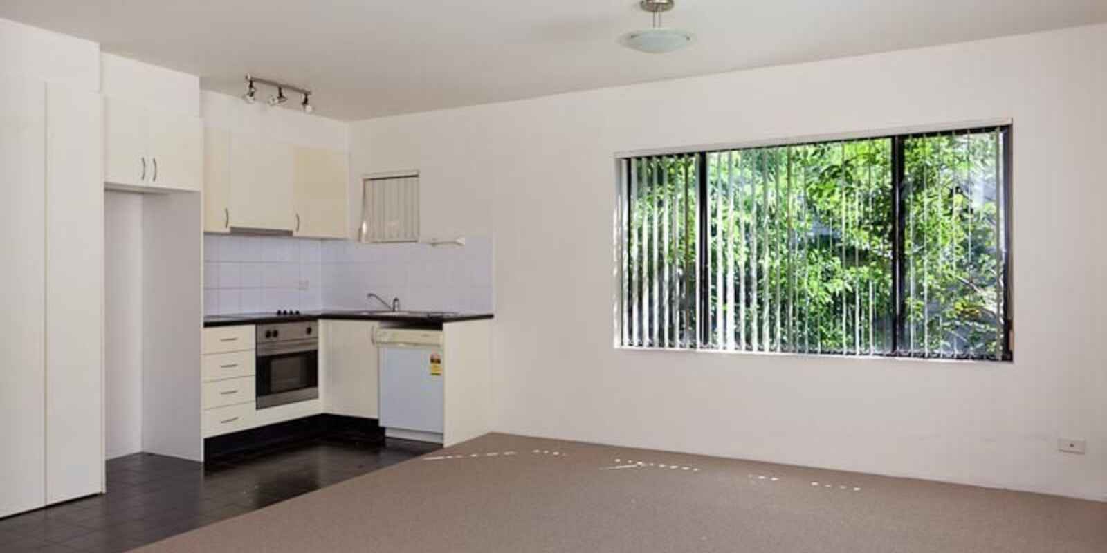 12/128 Cathedral Street Woolloomooloo