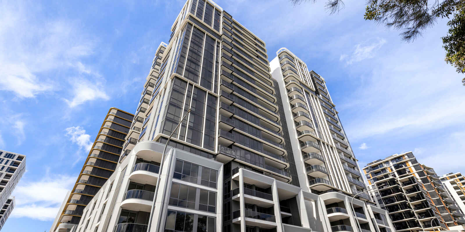 615/5 Finch Drive Eastgardens