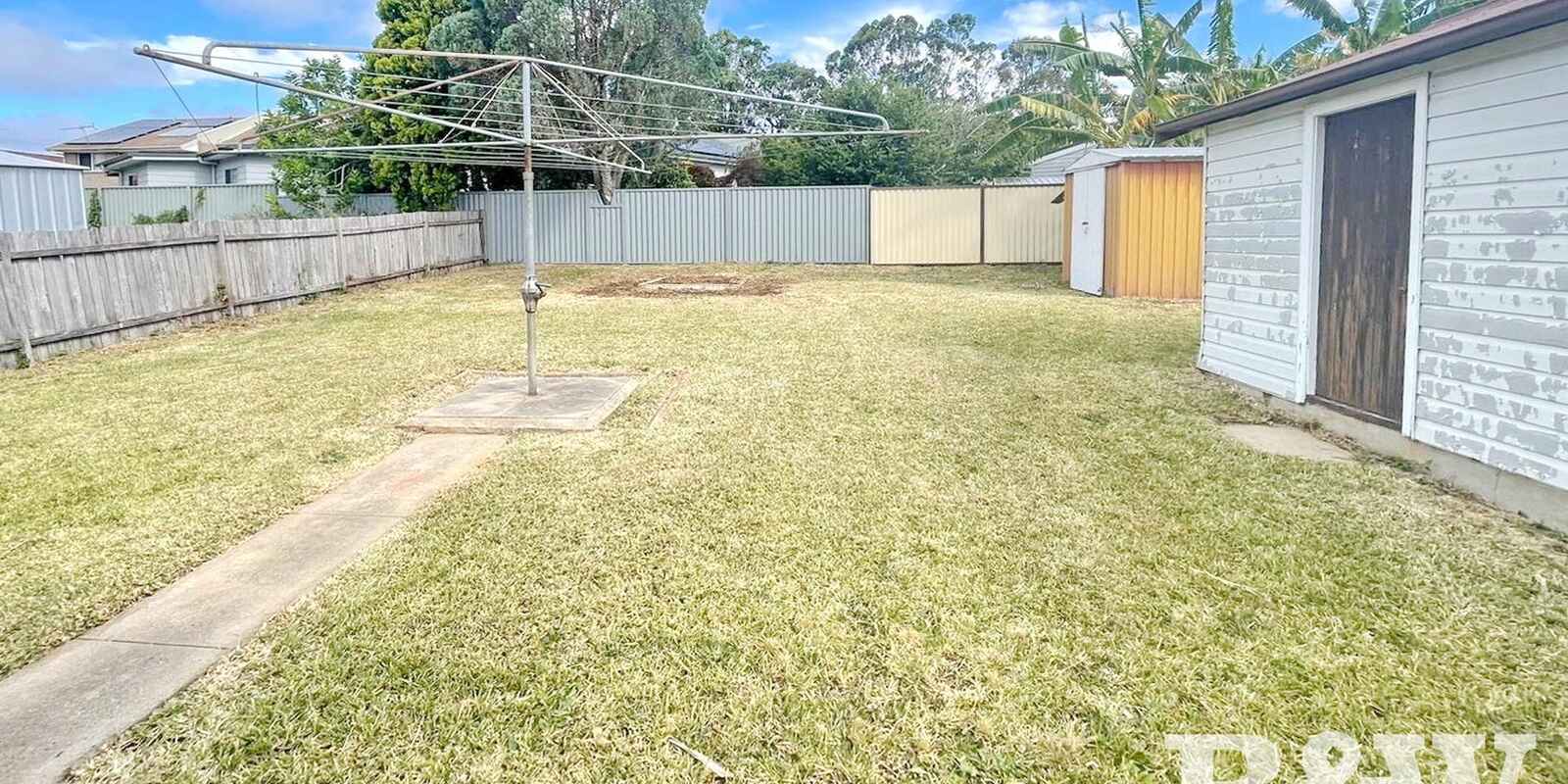 15 Truscott Street Panania