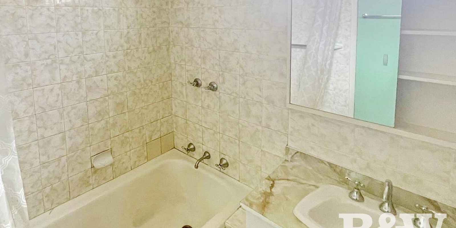 15 Truscott Street Panania