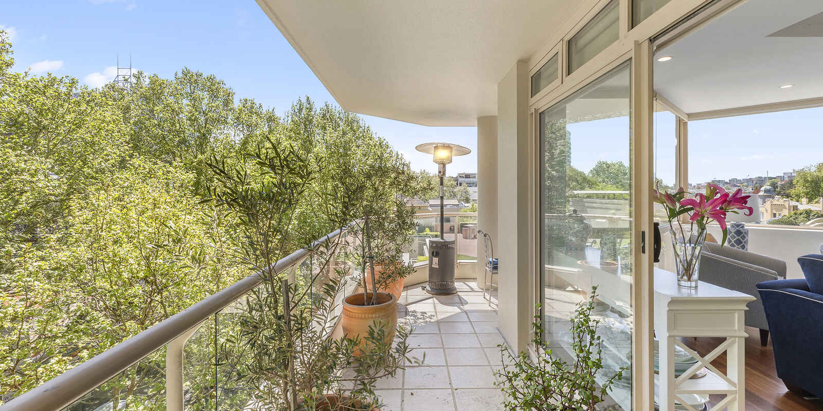 303/63 Crown Street Woolloomooloo