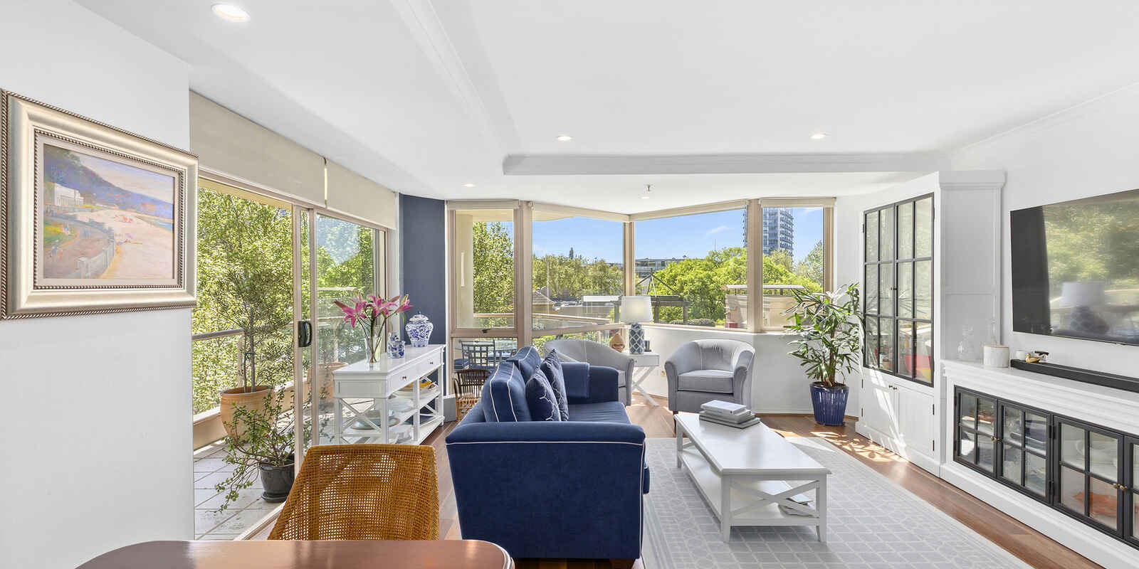 303/63 Crown Street Woolloomooloo