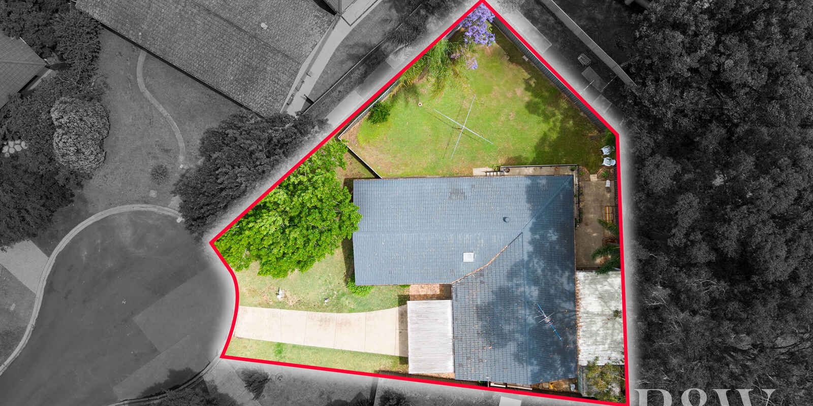 8 SWALLOW PLACE Ingleburn