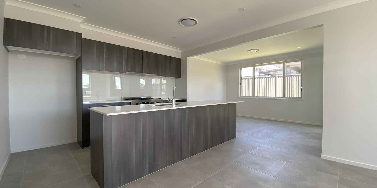 46 Eighth Avenue Austral 46 Eighth Avenue Austral