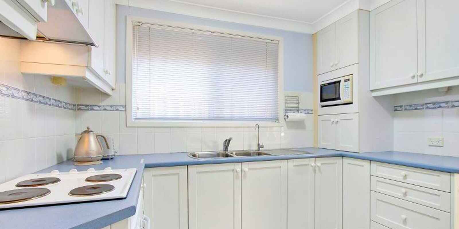 8 Garrick Road St Clair